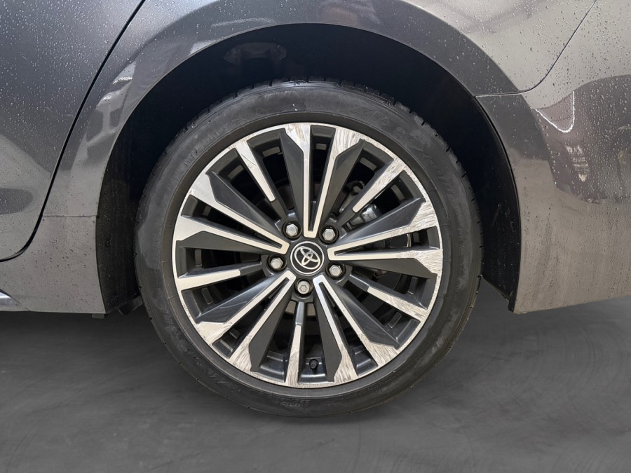 TOYOTA d'occasion COROLLA Touring Sport 140H DYNAMIC de 2024 Bretigny