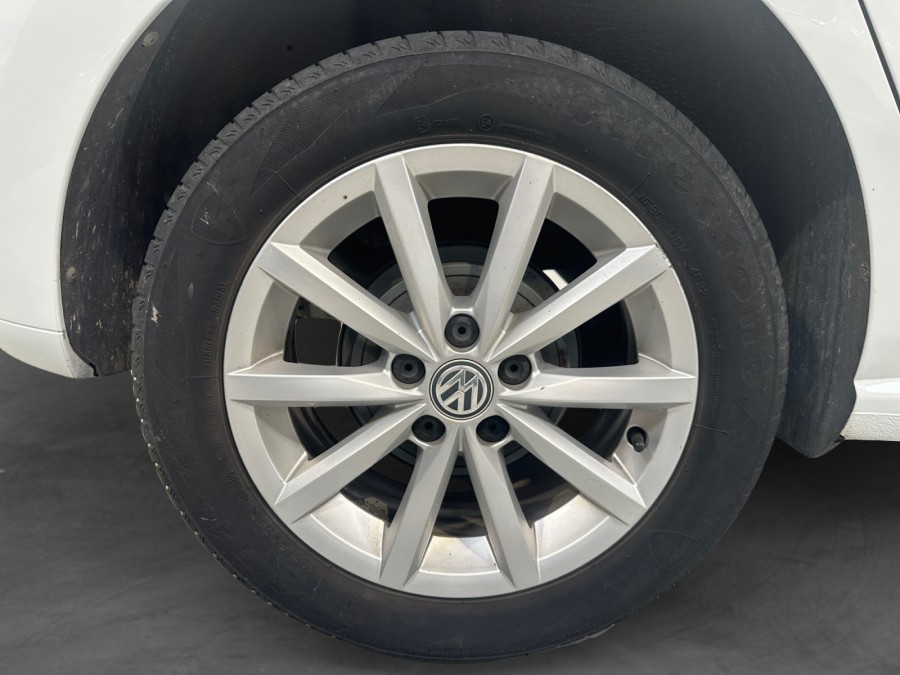VOLKSWAGEN d'occasion POLO 1.0 60 LOUNGE de 2015 Lorient (56)﻿
