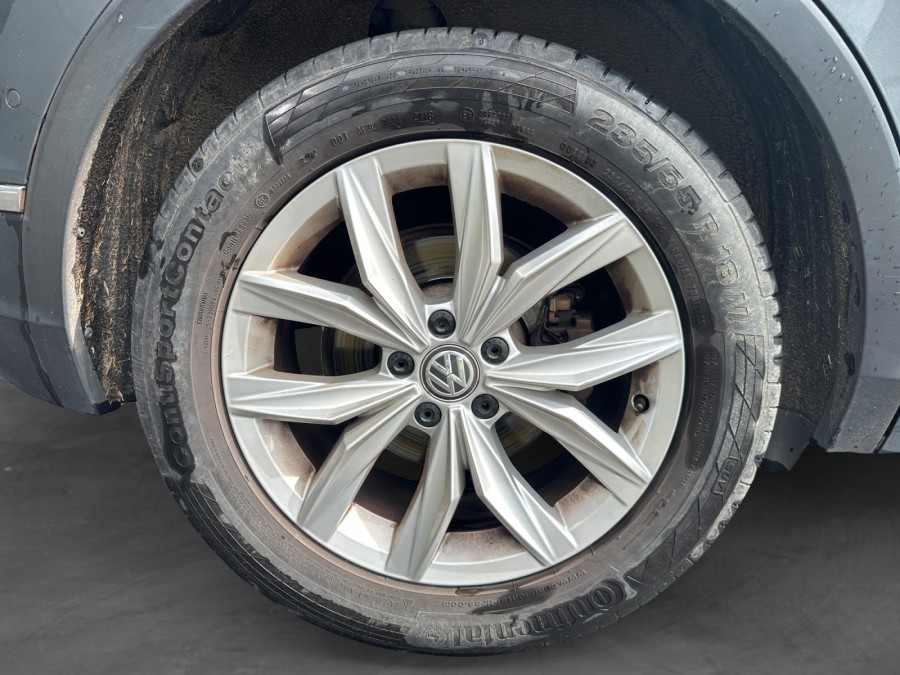 VOLKSWAGEN d'occasion TIGUAN 2.0 TDI 150 4X2 DSG PH2 de 2019 Lorient