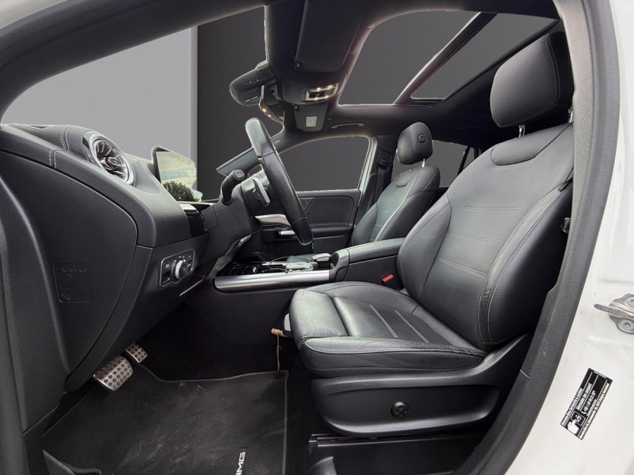 MERCEDES d'occasion CLASSE GLA II GLA 220 D 4MATIC AMG LINE DCT de