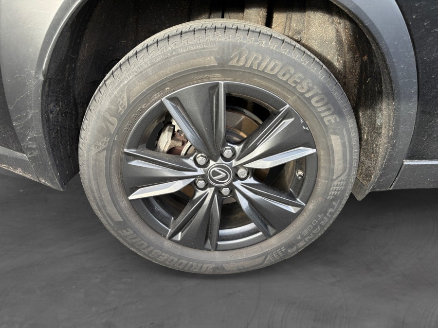 LEXUS d'occasion UX 250H 2WD LUXE de 2021 Caen (14)﻿