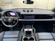 PORSCHE d'occasion CAYENNE COUPE 3.0 V6 E-HYBRID PH2 de 2024 Paris 15