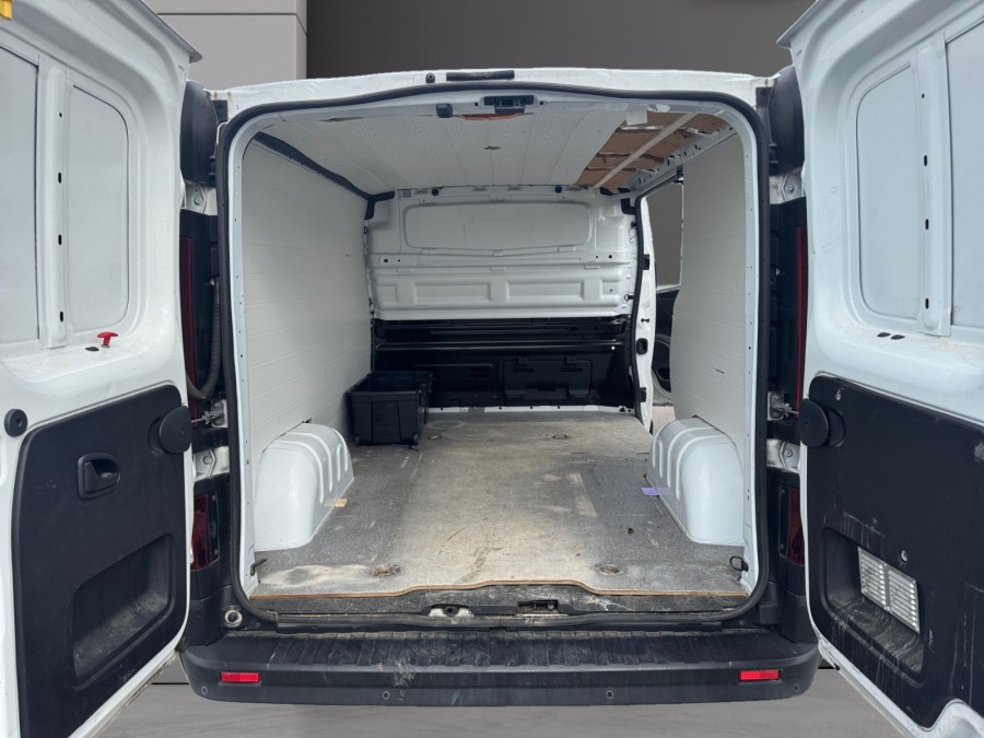 RENAULT d'occasion TRAFIC L1H1 DCI 120 GRAND CONFORT de 2020 Beaune