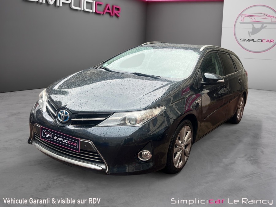 TOYOTA d'occasion AURIS TS 136H FREESTYLE de 2013 Le Raincy (93)﻿