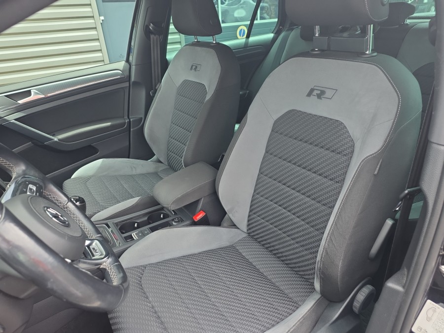 VOLKSWAGEN d'occasion GOLF 1.5 TSI EVO 150 R-Line de 2019 Le Puy en