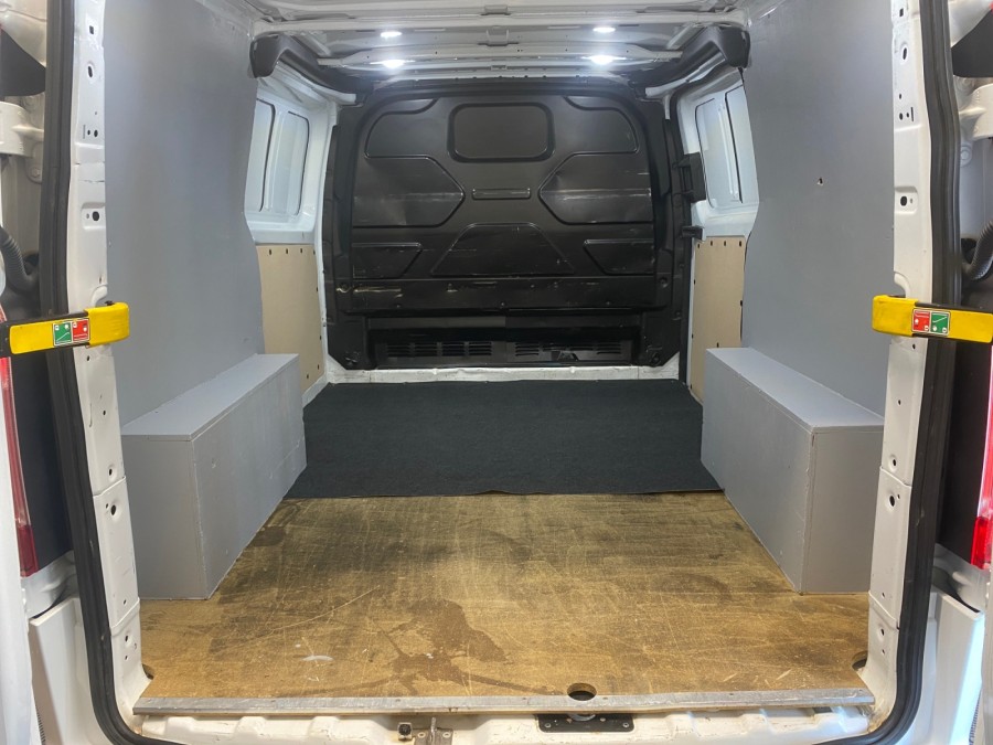 FORD d'occasion TRANSIT CUSTOM 340 L1H1 2.0 ECOBLUE 130 TREND