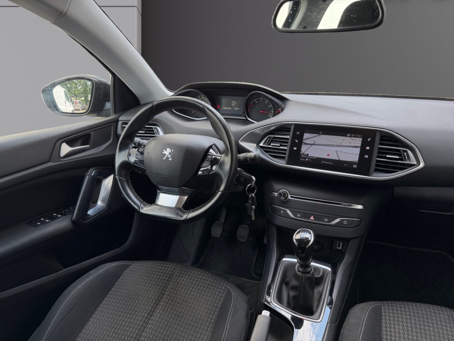 PEUGEOT d'occasion 308 1.2 PURE TECH 130 GT LINE EAT de 2020 Nîmes