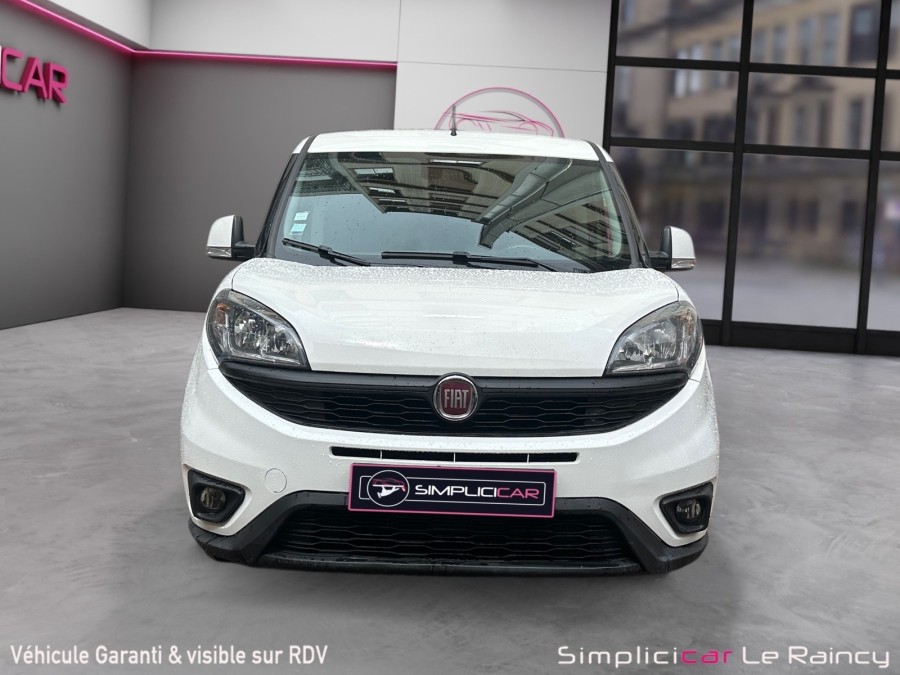 FIAT d'occasion DOBLO CARGO 1.3 MULTIJET 95 PACK USB CLIM de 2020 Le