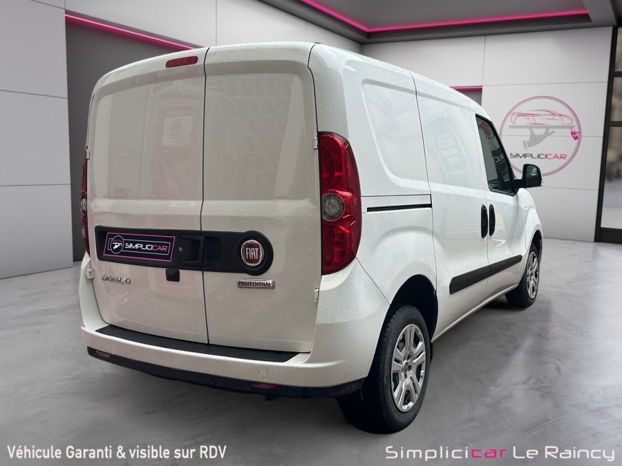 FIAT d'occasion DOBLO CARGO 1.3 MULTIJET 95 PACK USB CLIM de 2020 Le