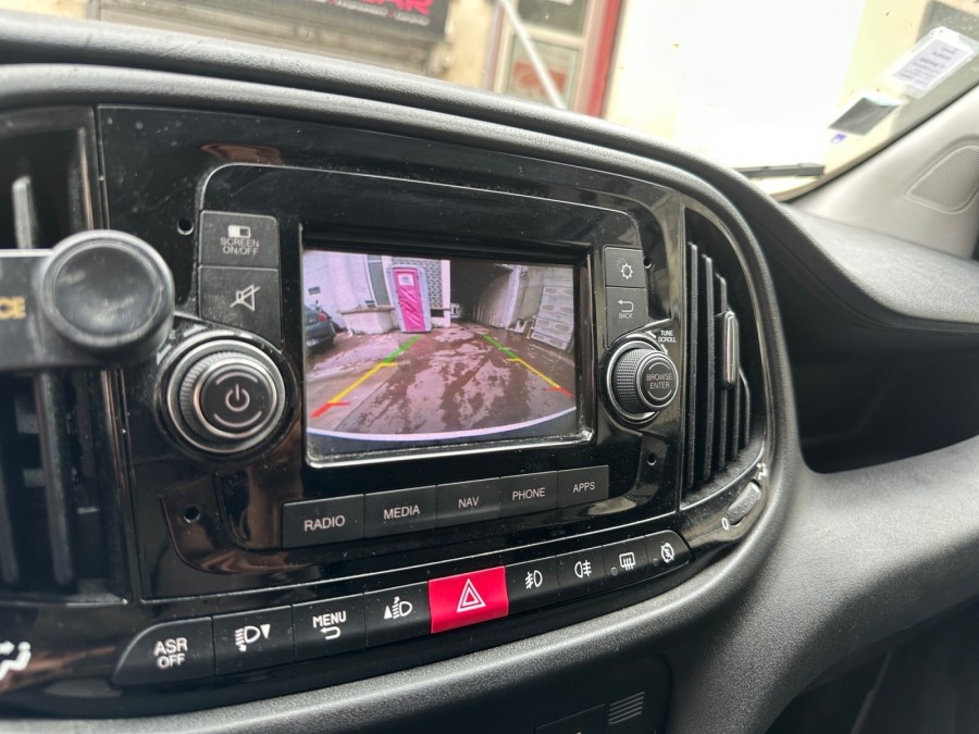FIAT d'occasion DOBLO CARGO 1.3 MULTIJET 95 PACK USB CLIM de 2020 Le