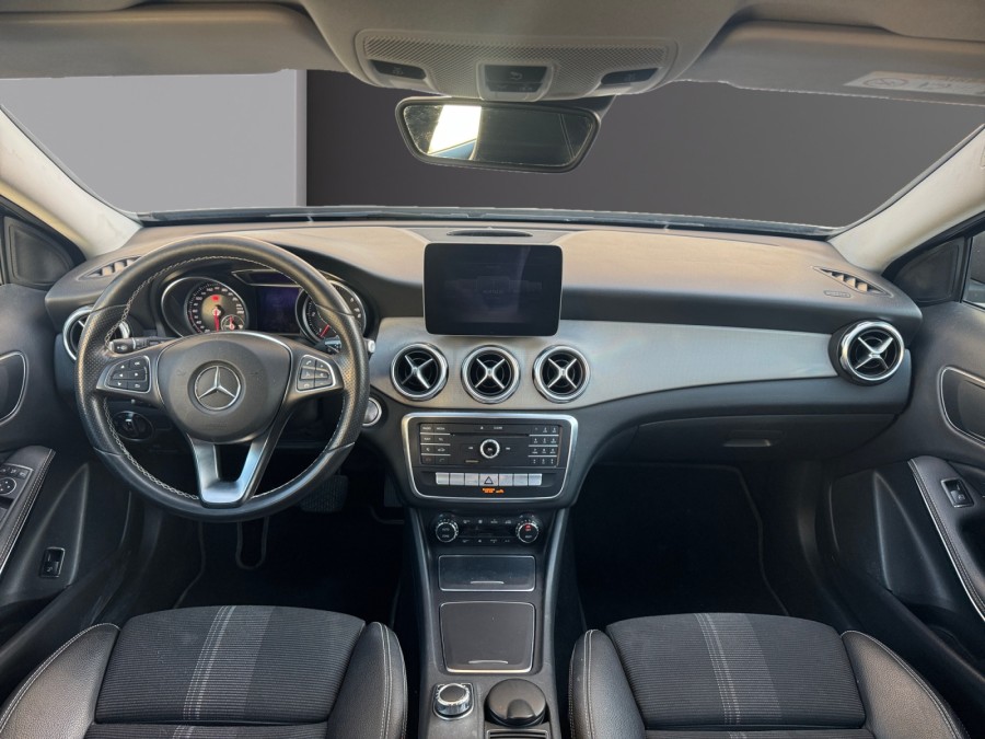 MERCEDES d'occasion CLASSE GLA GLA 200 D STARLIGHT EDITION de 2018