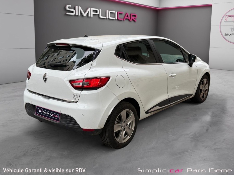 RENAULT d'occasion CLIO TCE 120 INTENS EDC de 2016 Paris 15 (75)﻿