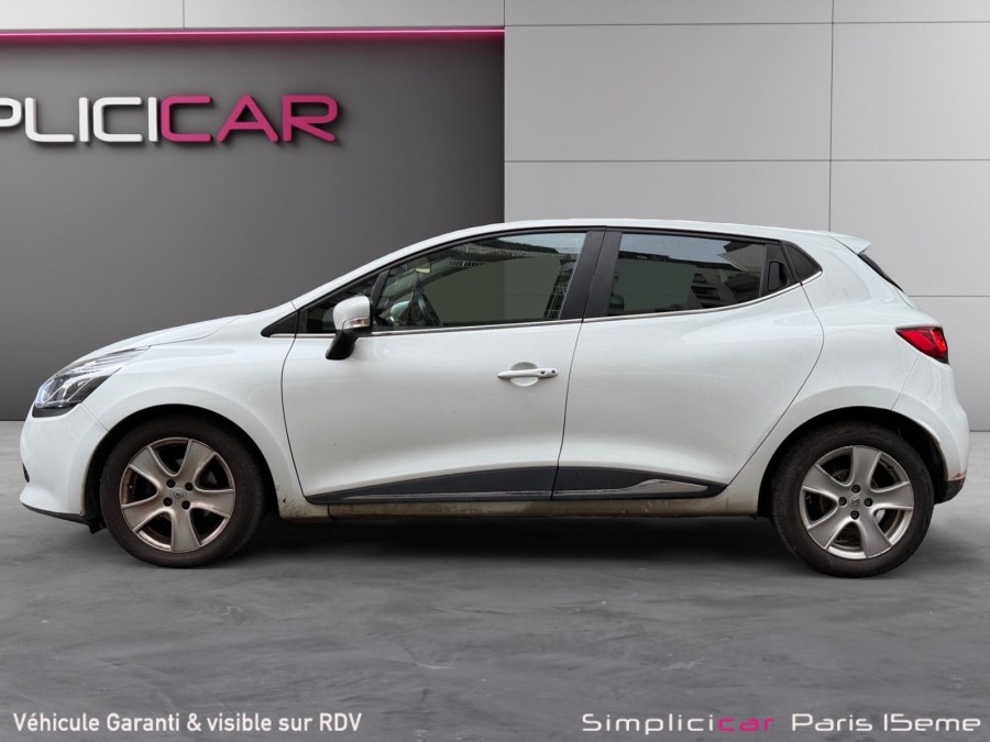 RENAULT d'occasion CLIO TCE 120 INTENS EDC de 2016 Paris 15 (75)﻿