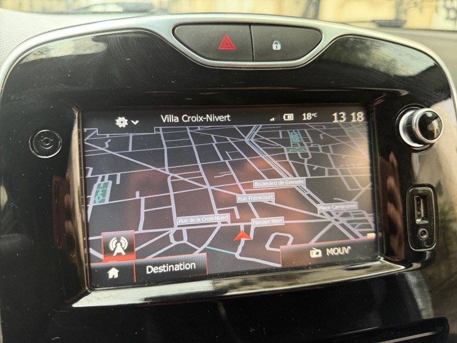 RENAULT d'occasion CLIO TCE 120 INTENS EDC de 2016 Paris 15 (75)﻿