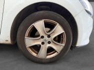 RENAULT d'occasion CLIO TCE 120 INTENS EDC de 2016 Paris 15 (75)﻿