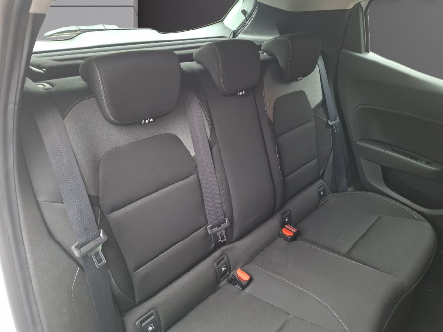 RENAULT d'occasion CLIO 1.6 E-TECH 145 de 2026 MONTREUIL (93)﻿