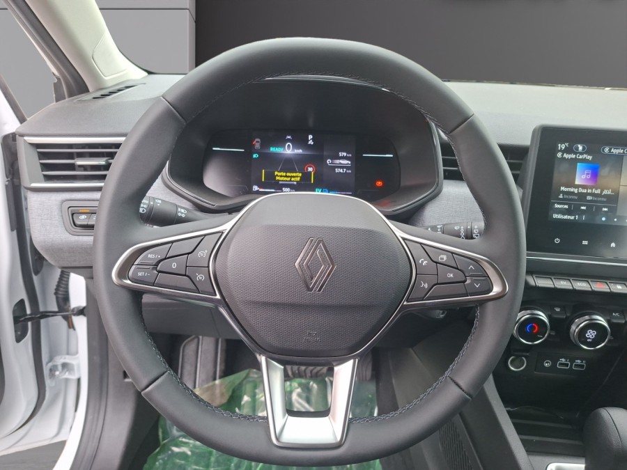 RENAULT d'occasion CLIO 1.6 E-TECH 145 de 2026 MONTREUIL (93)﻿