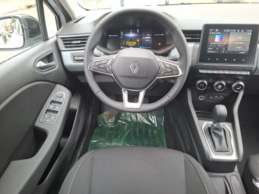 RENAULT d'occasion CLIO 1.6 E-TECH 145 de 2026 MONTREUIL (93)﻿