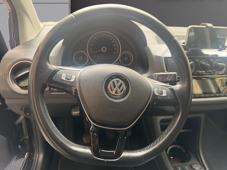 VOLKSWAGEN d'occasion UP 2.0 1.0 CONNECT de 2019 Paris 15 (75)﻿