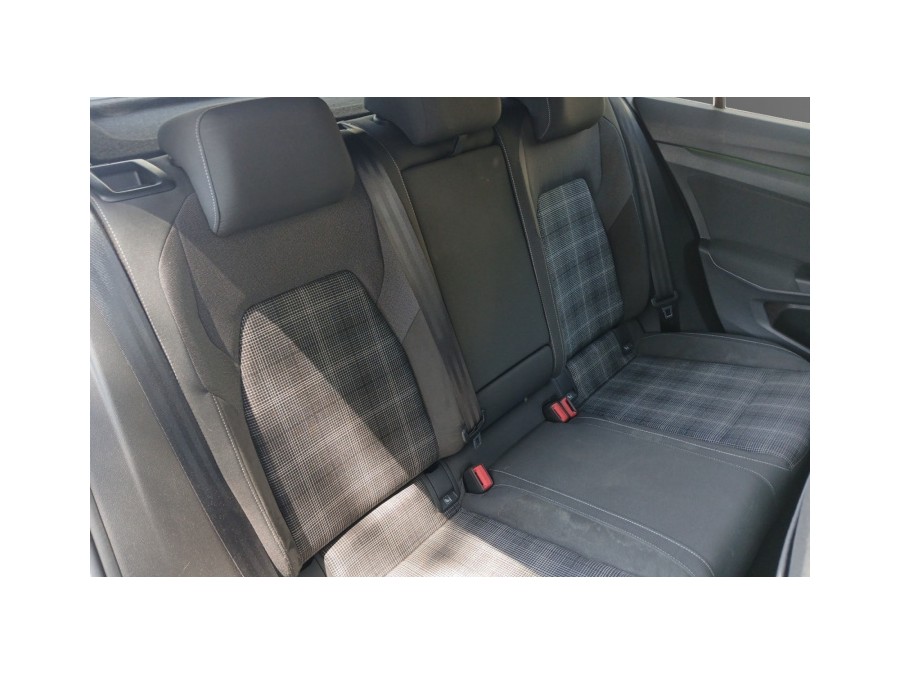 VOLKSWAGEN d'occasion GOLF 2.0 TDI 200 GTD DSG7 de 2021 La Ciotat