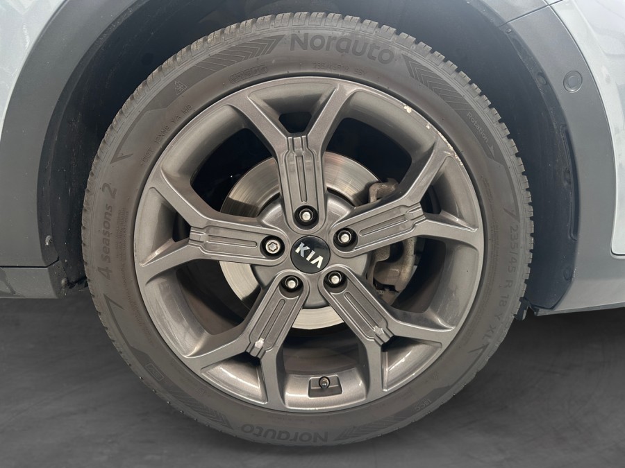 KIA d'occasion XCEED XCEED 1.4 T-GDI 140 PREMIUM DCT de 2019 Lorient