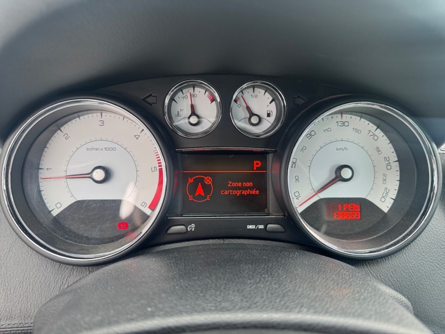 PEUGEOT d'occasion 308 CC 2.0 HDI 163 ROLAND GARROS BA de 2013 Beaune