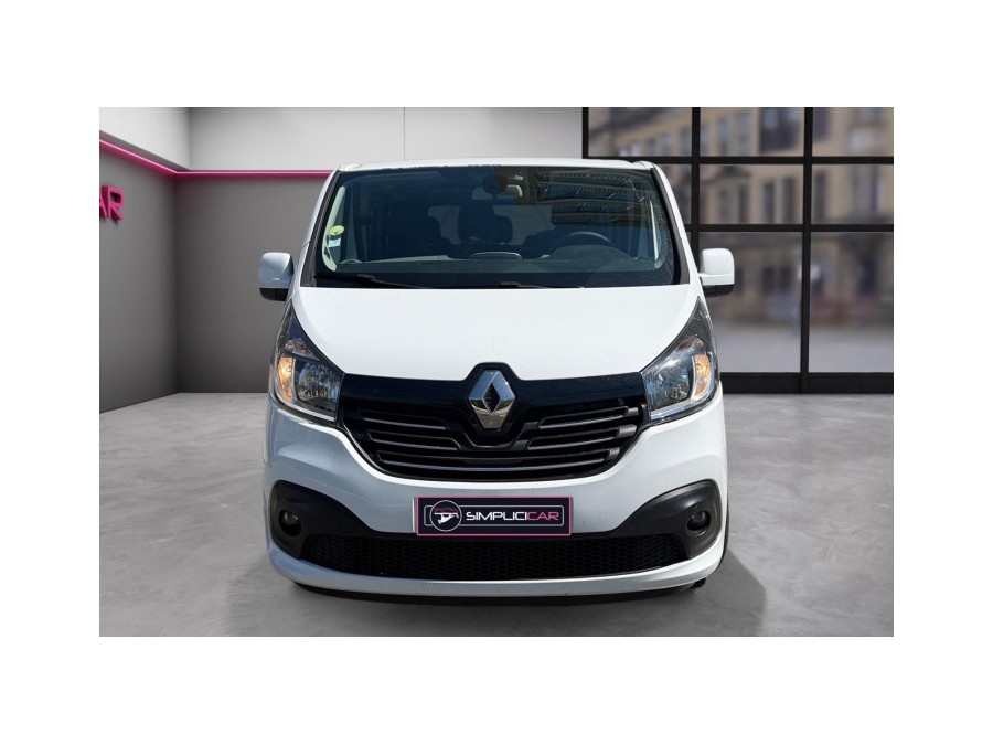 RENAULT d'occasion TRAFIC DCI 120 de 2015 Nice (06)﻿