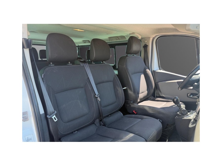 RENAULT d'occasion TRAFIC DCI 120 de 2015 Nice (06)﻿