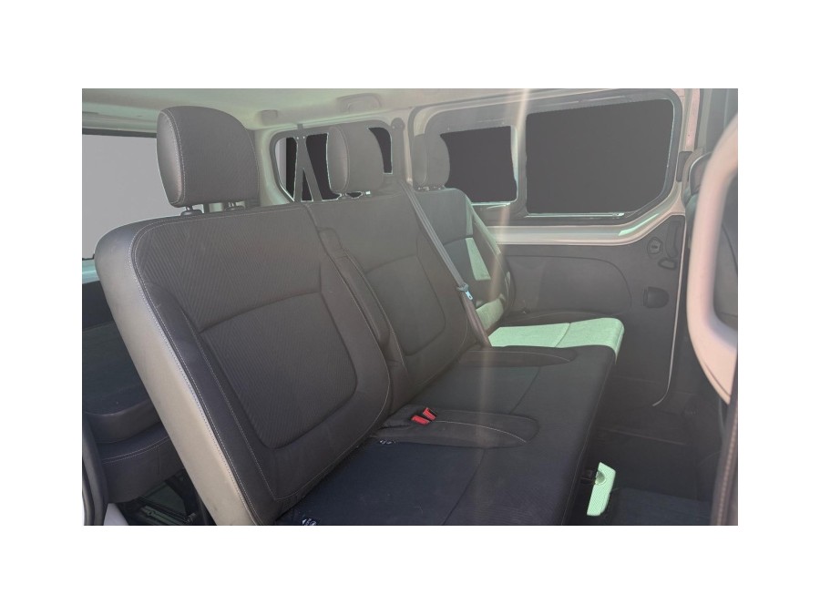 RENAULT d'occasion TRAFIC DCI 120 de 2015 Nice (06)﻿