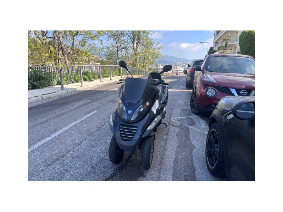 PIAGGIO d'occasion MP3 40RL piaggio de 2007 Nice (06)﻿