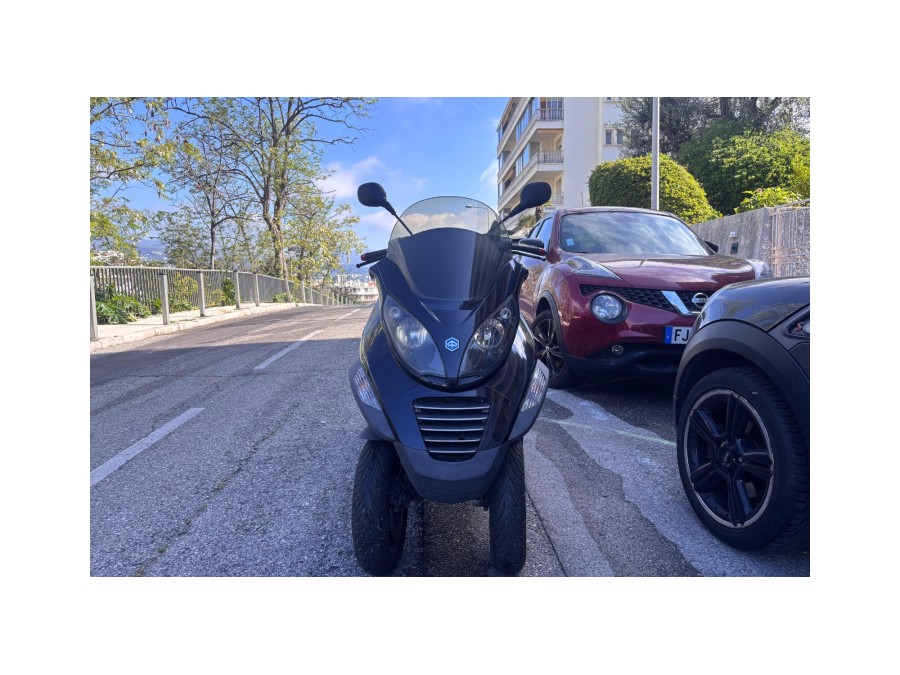 PIAGGIO d'occasion MP3 40RL piaggio de 2007 Nice (06)﻿