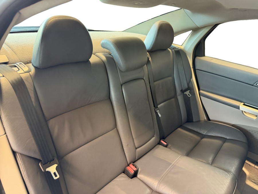 VOLVO d'occasion S40 D5 FEELING GEARTRONIC de 2006 Strasbourg (67)﻿