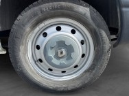 RENAULT d'occasion MASTER L3H2 3.5T 2.5DCI 120 PACK PLUS de 2004 Méry