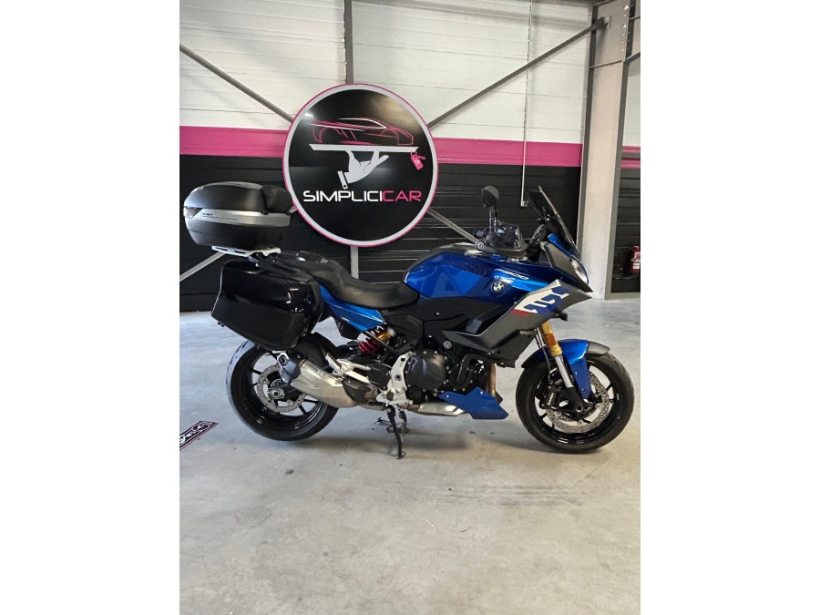 BMW d'occasion F900XR Sport avec pack pro de 2024 Meximeux (01)﻿