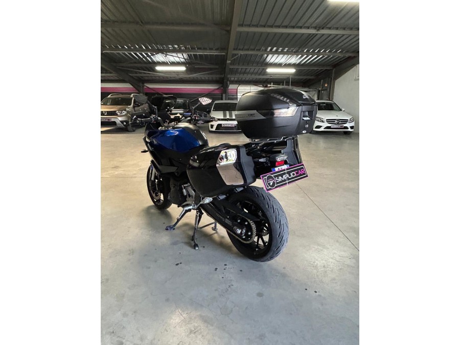 BMW d'occasion F900XR Sport avec pack pro de 2024 Meximeux (01)﻿