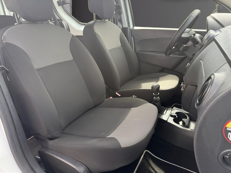 DACIA d'occasion DOKKER 1.5 BLUE DCI 95 SILVER LINE de 2019 Vannes