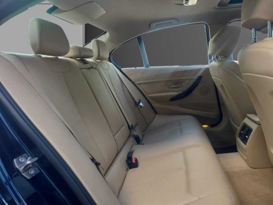 BMW d'occasion SERIE 3 320I 184 LOUNGE BA de 2012 Nord Isère (38)﻿