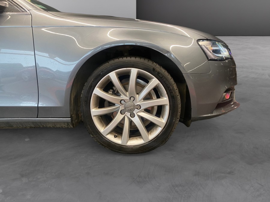 AUDI d'occasion A4 2.0 TDI 177 AMBITION LUXE MULTITRONIC de 2013 Pau
