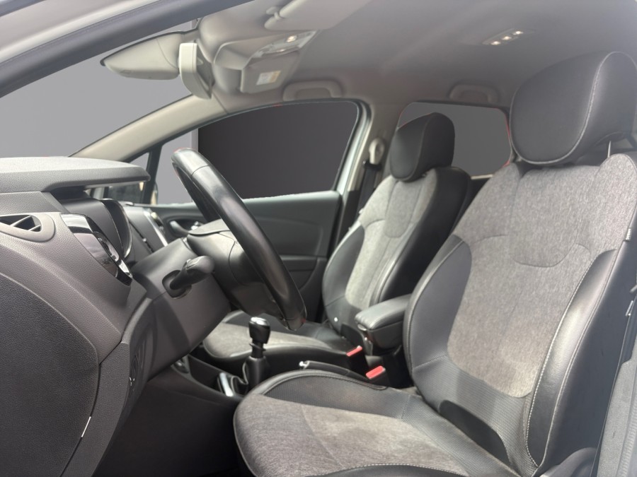 RENAULT d'occasion CAPTUR 1.3 TCE 130 INTENS de 2019 Méry Sur Oise