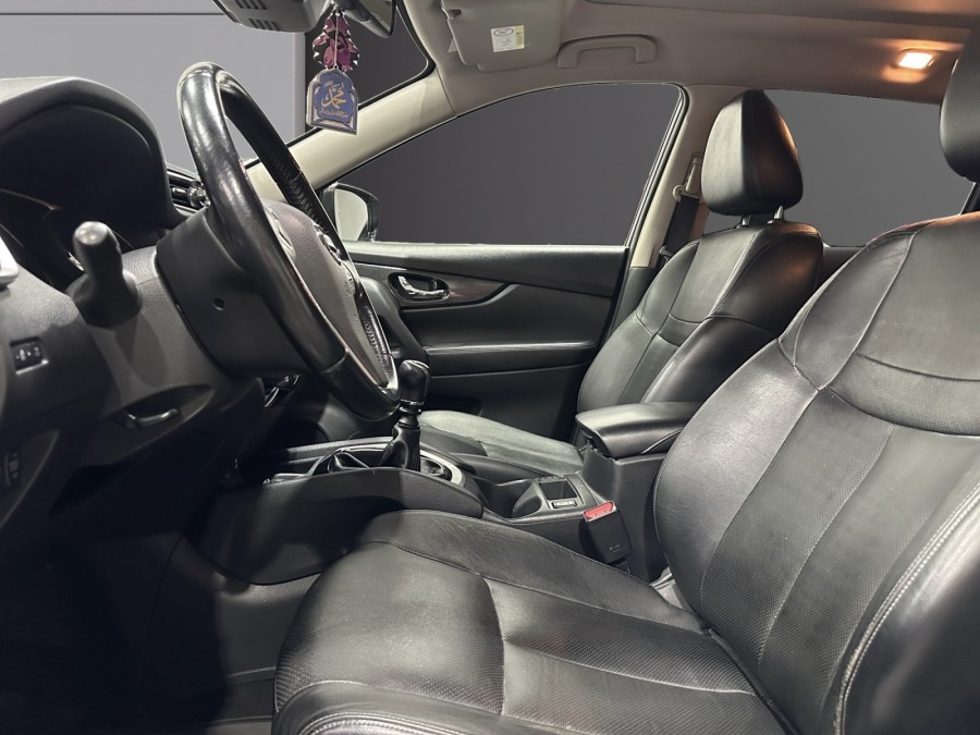 NISSAN d'occasion X-TRAIL 1.6 DCI 130 CONNECT 7P de 2014 Lyon Ouest