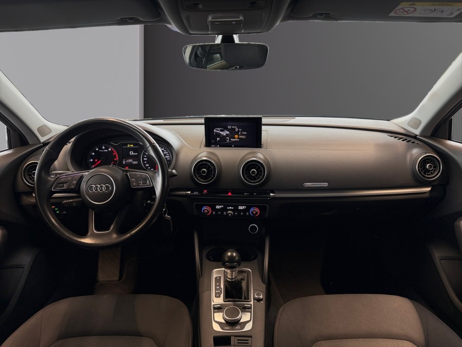 AUDI d'occasion A3 1.5 TFSI 150 BUSINESS LINE S TRONIC de 2018
