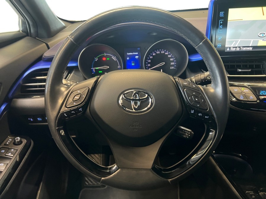 TOYOTA d'occasion C-HR 122H GRAPHIC de 2017 Strasbourg (67)﻿