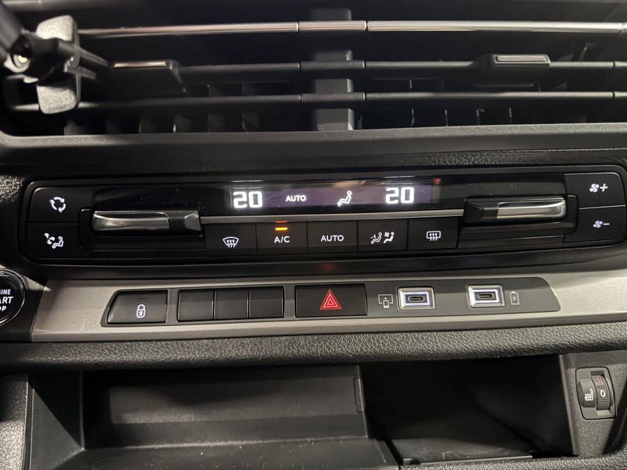 PEUGEOT d'occasion EXPERT TRAVELLER 2.0 BLUEHDI 180 EAT de 2025