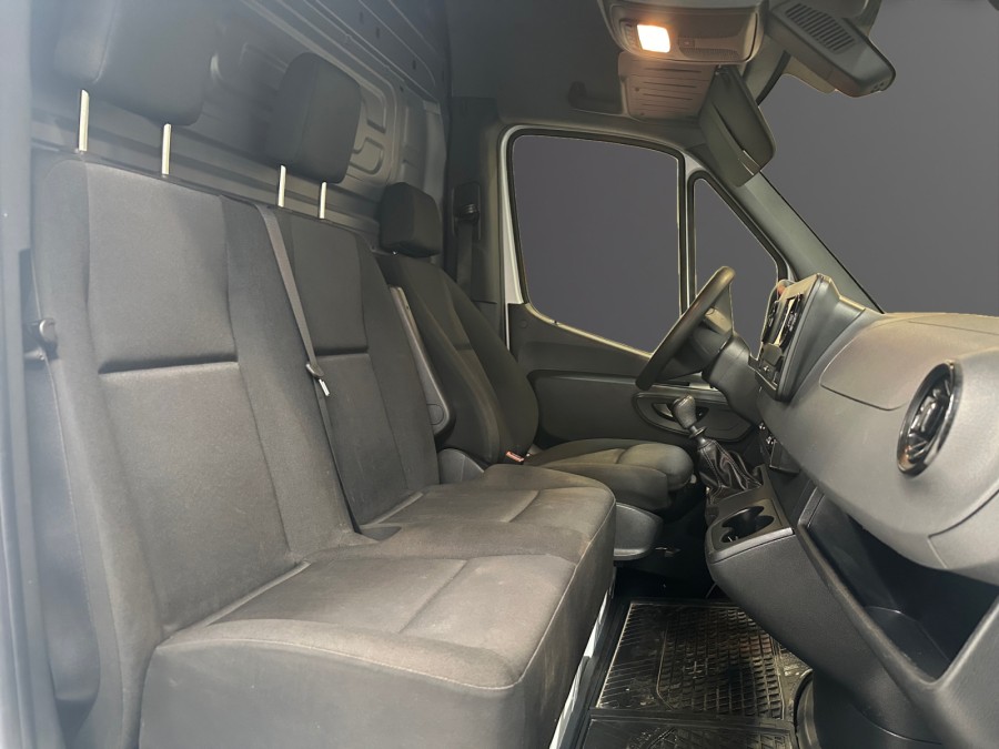 MERCEDES d'occasion SPRINTER 215 CDI 3.0T 37 de 2022 Lorient (56)﻿