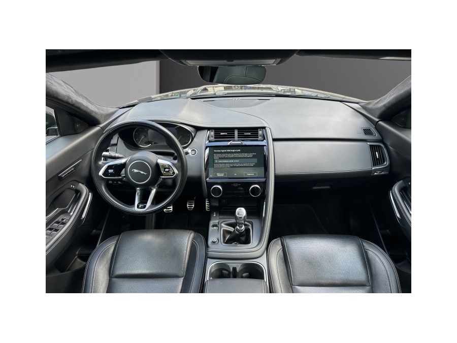 JAGUAR d'occasion E-PACE D165 FWD R-DYNAMIC S de 2021 Paris 17 (75)﻿