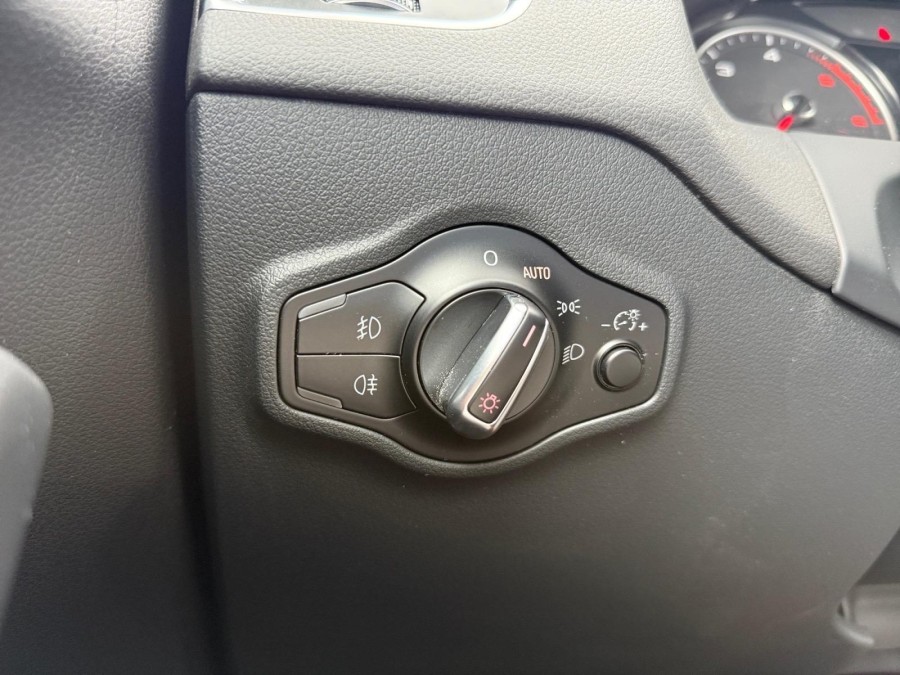AUDI d'occasion Q5 2.0 TDI 150 AMBIENTE de 2013 Rennes (35)﻿