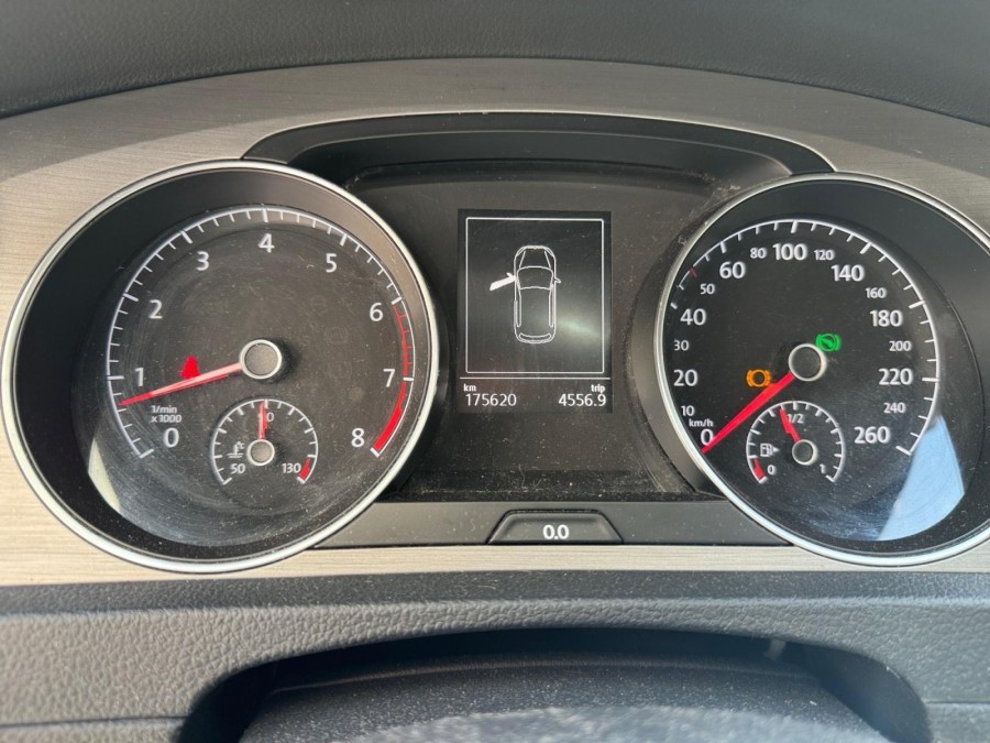 VOLKSWAGEN d'occasion GOLF 1.2 TSI 105 CONFORTLINE de 2014 Le Raincy