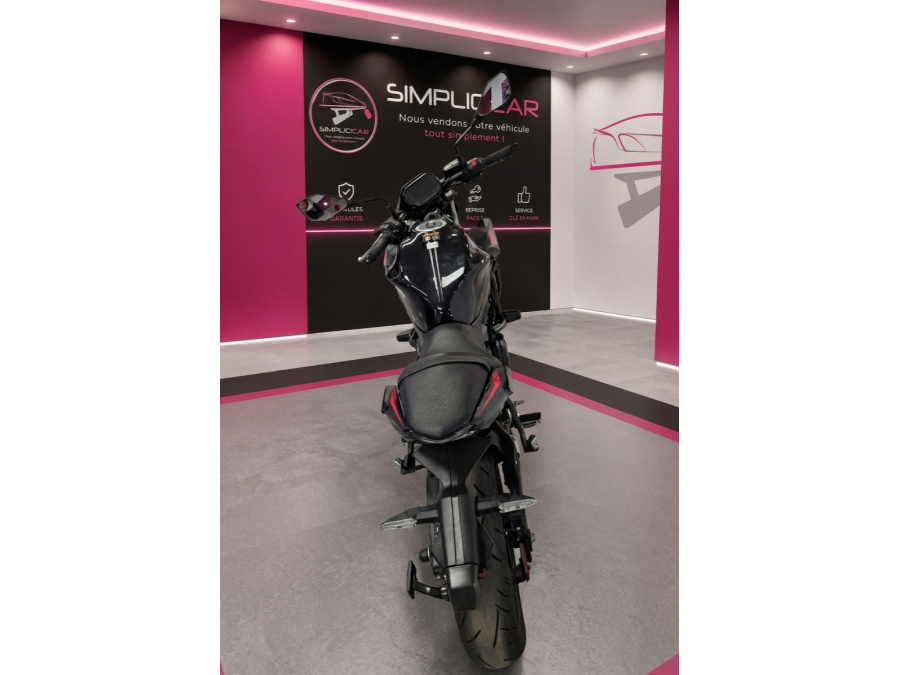 KAWASAKI d'occasion Z650 ER650M de 2023 Le Raincy (93)﻿