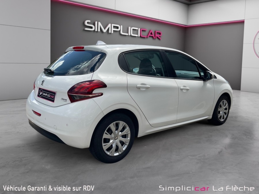 PEUGEOT d'occasion 208 AFFAIRE 1.2 PURE TECH 82 Active business de