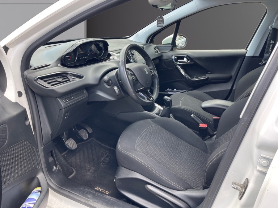 PEUGEOT d'occasion 208 AFFAIRE 1.2 PURE TECH 82 Active business de